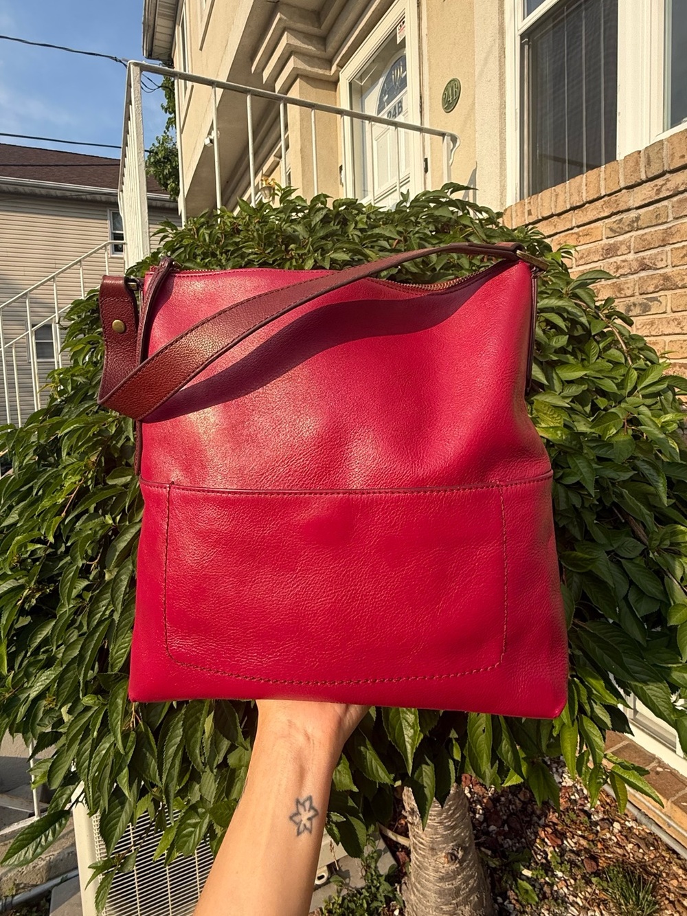 Fossil Red Leather Shoulder Bag with Brown Strap